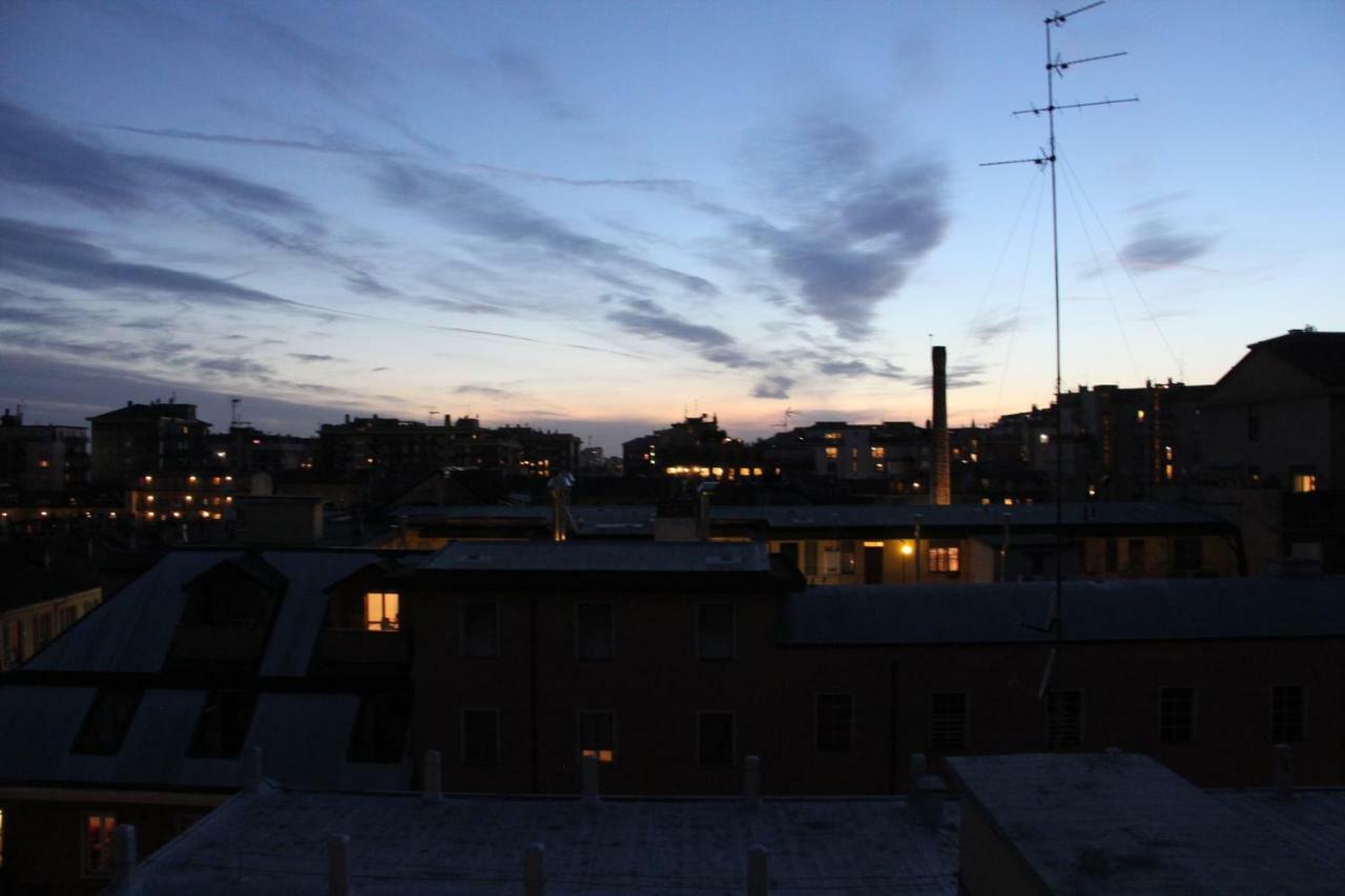 Sky6 Apartment Milan Luaran gambar