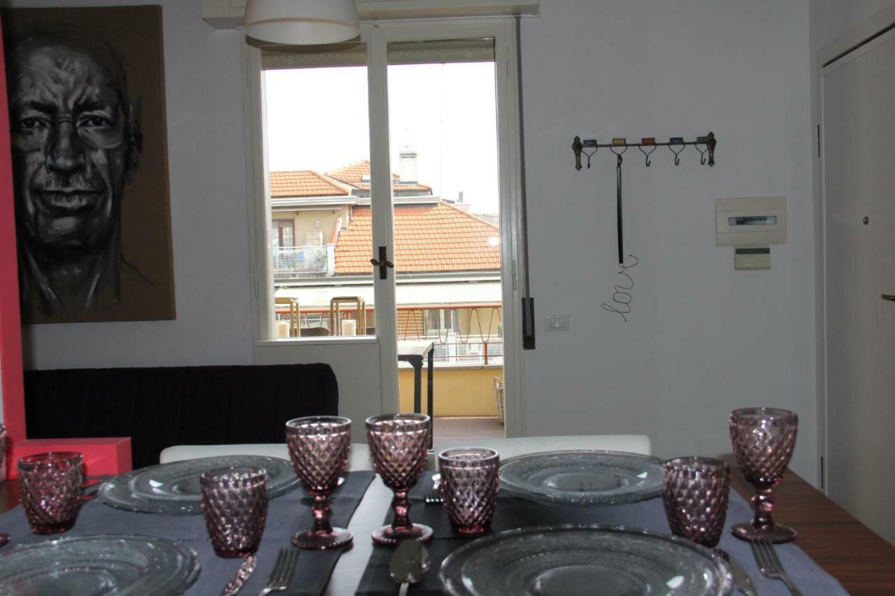 Sky6 Apartment Milan Luaran gambar